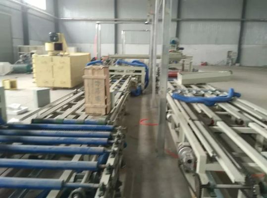 Szklane / PET Film powlekane MGO Waves dachówki płytki dachówki maszyna 3mm - 6mm grubość