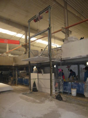 Maszyna do formowania próżniowego tworzyw sztucznych PVC do zewnętrznych materiałów opakowaniowych / płyt biurowych