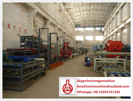 Linia produkcyjna Eps Sandwich Panel, maszyna do tworzenia tablic o konstrukcji stalowej