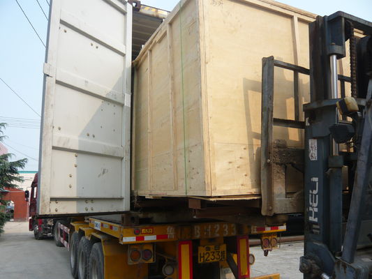 Wysokowydajne urządzenie do produkcji dźwiękochłonnych, ognioodpornych płyt ściennych z tlenku magnezu