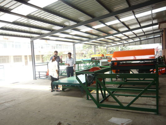 Półautomatyczna maszyna do formowania płytek dachowych z hydraulicznym systemem pneumatycznym