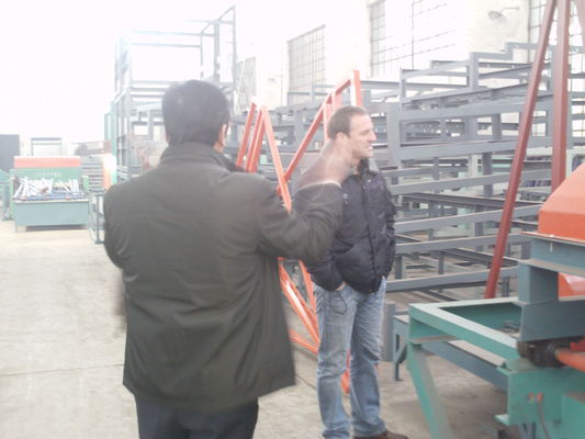 W pełni automatyczna maszyna do produkcji płyt dekoracyjnych z tlenku magnezu