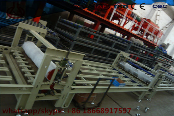 Lekka maszyna do produkcji paneli warstwowych EPS, wydajność 1500 arkuszy 50Hz