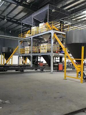 Maszyna do tworzenia płytki ze słomy o wydajności od 1000 do 5000 kg/h i możliwości dostosowywania kolorów