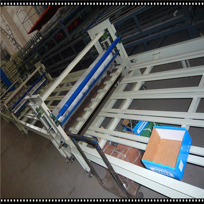 Półautomatyczna maszyna do desek Mgo, niski hałas maszyna do paneli z kanapkami CE