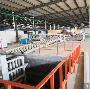 Maszyna do produkcji płyt sufitowych z tlenku magnezu i paneli warstwowych ściennych 1 rok gwarancji