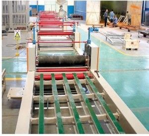 Maszyna do produkcji płyt cementowo-kwarcowych z emisją formaldehydu ≤1,5 mg/l