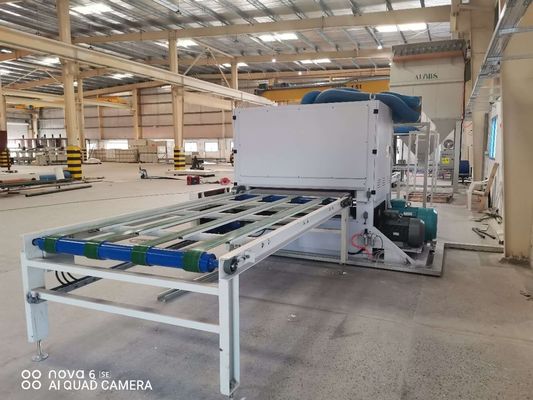 Maszyna do laminowania płyt gipsowych, płyt klejowych i płyt mgo