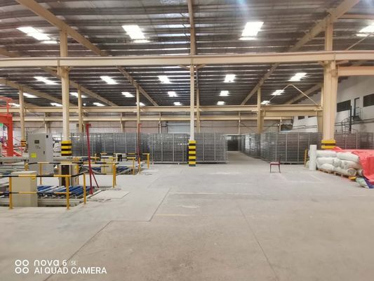 W pełni automatyczna maszyna do formowania próżniowego rdzenia drzwi z płyty Mgo