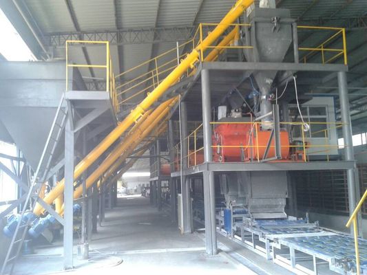 W pełni automatyczna wielofunkcyjna maszyna do formowania paneli dachowych 1500 arkuszy wydajności produkcyjnej